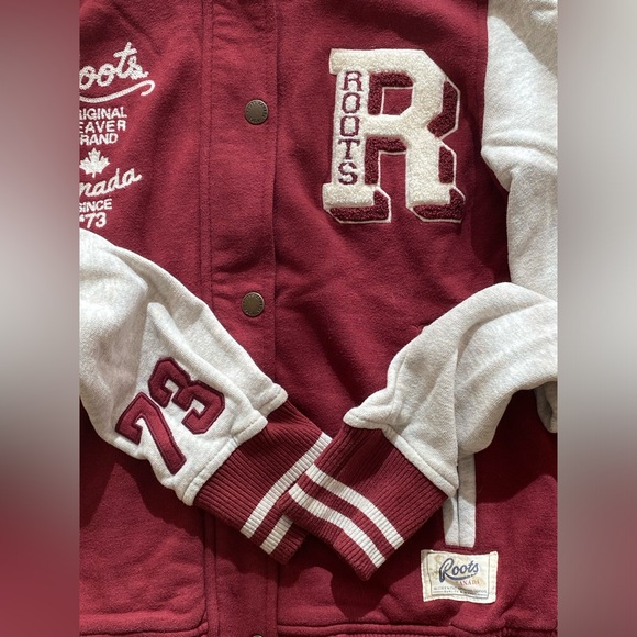Roots Varsity full zip Hoodie size small. - Picture 4 of 15
